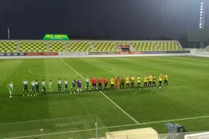 ΔΙΠΛΟ στην Αρένα και παραμένει ζωντανός! (Φώτος)