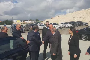 (ΦΩΤΟΣ/ΒΙΝΤΕΟ) Κατέθεσε τον θεμέλιο λίθο ο ΠτΔ