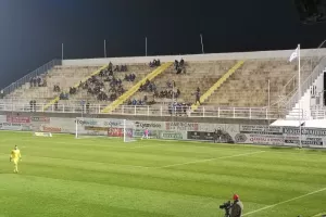 Δεκάδες/Απόλλων