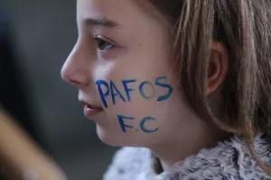 Θέλουν εξάδα