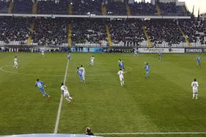 Τριάρα με ΤΖΙΜΗ και τώρα ΑΠΟΕΛ! (φώτος)