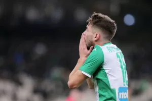 Παναθηναϊκός: Ούτε η νέα πρόταση έπεισε τον Αποστολάκη
