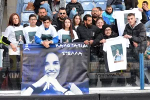 Τριάρα με ΤΖΙΜΗ και τώρα ΑΠΟΕΛ! (φώτος)