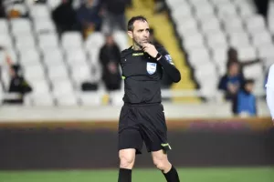 Ντέρμπι με λίγες φάσεις, χωρίς γκολ και... μοιρασιά (φώτος)