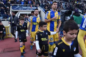 Ματσάρα και τεσσάρα... απ' το 90' και μετά!! (φώτος)