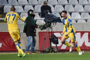 Ματσάρα και τεσσάρα... απ' το 90' και μετά!! (φώτος)
