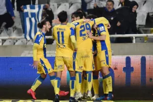 Ματσάρα και τεσσάρα... απ' το 90' και μετά!! (φώτος)