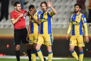 Ματσάρα και τεσσάρα... απ' το 90' και μετά!! (φώτος)