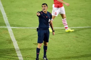 Αυτοί σφυρίζουν στη Β΄κατηγορία
