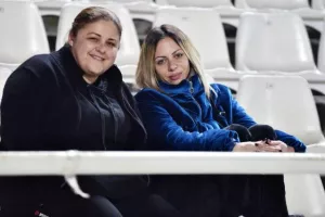 (ΦΩΤΟΡΕΠΟΡΤΑΖ) Ο κόσμος του ΑΠΟΕΛ στο ΓΣΠ