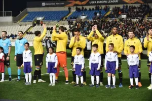 Άσχημη βραδιά και βαριά ήττα για ΑΠΟΕΛ (Φώτος)