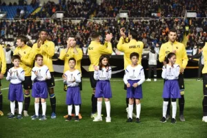 Άσχημη βραδιά και βαριά ήττα για ΑΠΟΕΛ (Φώτος)