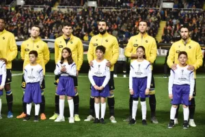 Άσχημη βραδιά και βαριά ήττα για ΑΠΟΕΛ (Φώτος)