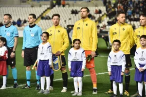 Άσχημη βραδιά και βαριά ήττα για ΑΠΟΕΛ (Φώτος)