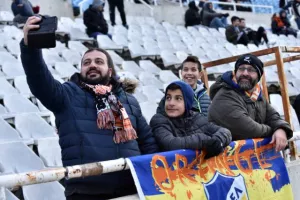 ΦΩΤΟΡΕΠΟΡΤΑΖ από τον κόσμο στο ΓΣΠ 