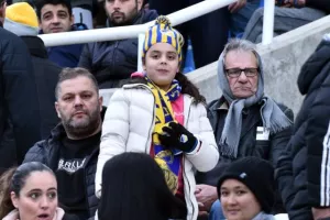 ΦΩΤΟΡΕΠΟΡΤΑΖ από τον κόσμο στο ΓΣΠ 
