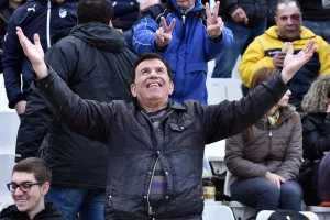 ΘΕΟΣ/γιατρός!