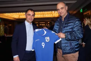 Η παρουσίαση του Γιόχαν Βάλεμ... (βίντεο/φώτος)