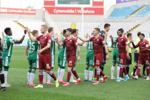 ΚΥΡΙΑΡΧΙΑ με τριάρα και... κερασάκι τον 16χρονο Λοΐζου! (Φώτος)