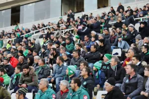 ΚΥΡΙΑΡΧΙΑ με τριάρα και... κερασάκι τον 16χρονο Λοΐζου! (Φώτος)