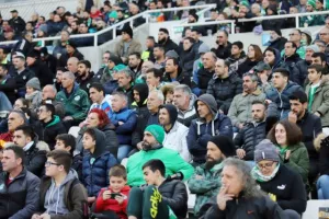 ΚΥΡΙΑΡΧΙΑ με τριάρα και... κερασάκι τον 16χρονο Λοΐζου! (Φώτος)