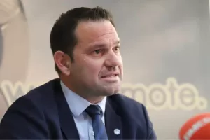 Ο ΠΑ.Σ.Π. έφερε το Red Button – Τα ΕΞΙ μέτρα που πρότεινε (φώτος)