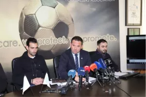 Ο ΠΑ.Σ.Π. έφερε το Red Button – Τα ΕΞΙ μέτρα που πρότεινε (φώτος)