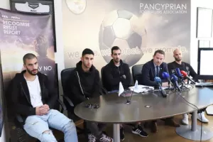 Ο ΠΑ.Σ.Π. έφερε το Red Button – Τα ΕΞΙ μέτρα που πρότεινε (φώτος)