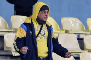ΜΗΔΕΝ και… ΟΛΑ ανοιχτά! (φώτος)
