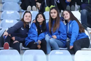 Τριάρα με ΤΖΙΜΗ και τώρα ΑΠΟΕΛ! (φώτος)