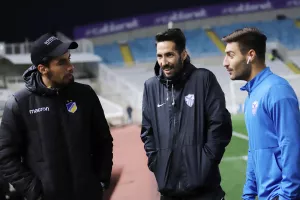 ΧΡΗΣΙΜΟΙ...