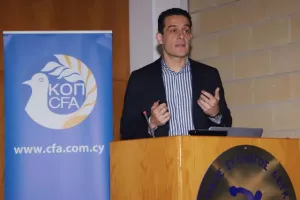 ΚΟΥΜΑΣ: "Το VAR θα βοηθήσει όμως δεν θα λύσει όλα τα προβλήματα"