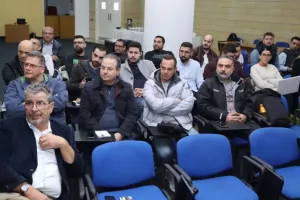 (ΦΩΤΟΣ kerkida) Η παρουσίαση του VAR στους Αθλ. Συντάκτες 