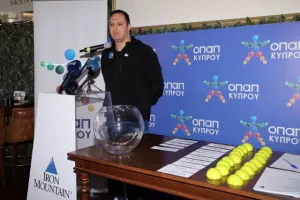 Η ΚΛΗΡΩΣΗ του κυπέλλου (Φώτος)