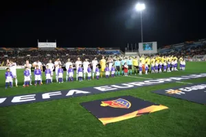 Άσχημη βραδιά και βαριά ήττα για ΑΠΟΕΛ (Φώτος)