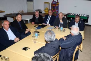 Γ' Κατηγορία: Κοπή βασιλόπιτας (φώτος)