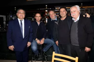 Γ' Κατηγορία: Κοπή βασιλόπιτας (φώτος)