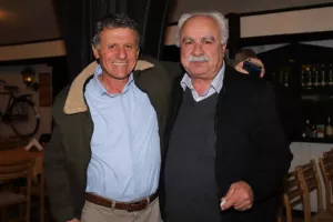 Γ' Κατηγορία: Κοπή βασιλόπιτας (φώτος)