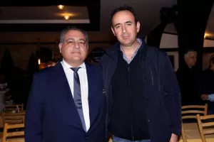 Γ' Κατηγορία: Κοπή βασιλόπιτας (φώτος)
