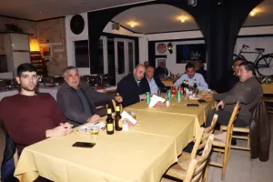 Γ' Κατηγορία: Κοπή βασιλόπιτας (φώτος)
