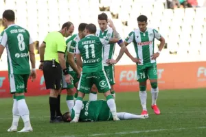 ΚΥΡΙΑΡΧΙΑ με τριάρα και... κερασάκι τον 16χρονο Λοΐζου! (Φώτος)