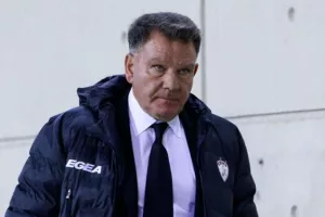 Δημόσια συγχαρητήρια Κούγια σε Αυγενάκη