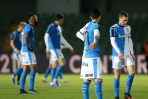 ΕΠΙΒΑΛΛΕΤΑΙ να... φτιάξει το 3-1-4