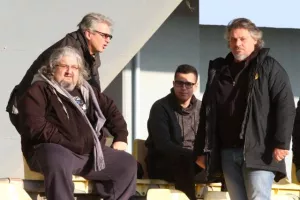 ΣΥΜΒΙΒΑΣΜΟΣ... με Μαΐντεβατς - Μποτεάκ (Φώτος)