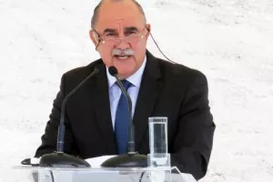(ΦΩΤΟΣ/ΒΙΝΤΕΟ) Κατέθεσε τον θεμέλιο λίθο ο ΠτΔ