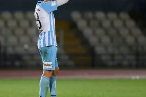 Με επιβλητικό στυλ στην... ελίτ! (φώτος)