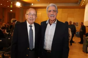 Οι πρωταγωνιστές του χάντμπολ τιμήθηκαν σε μια λαμπρή γιορτή (φώτος)