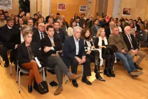 Οι πρωταγωνιστές του χάντμπολ τιμήθηκαν σε μια λαμπρή γιορτή (φώτος)