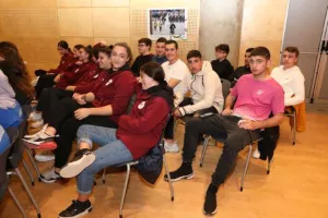 Οι πρωταγωνιστές του χάντμπολ τιμήθηκαν σε μια λαμπρή γιορτή (φώτος)