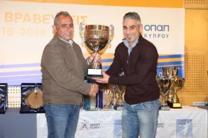 Οι πρωταγωνιστές του χάντμπολ τιμήθηκαν σε μια λαμπρή γιορτή (φώτος)